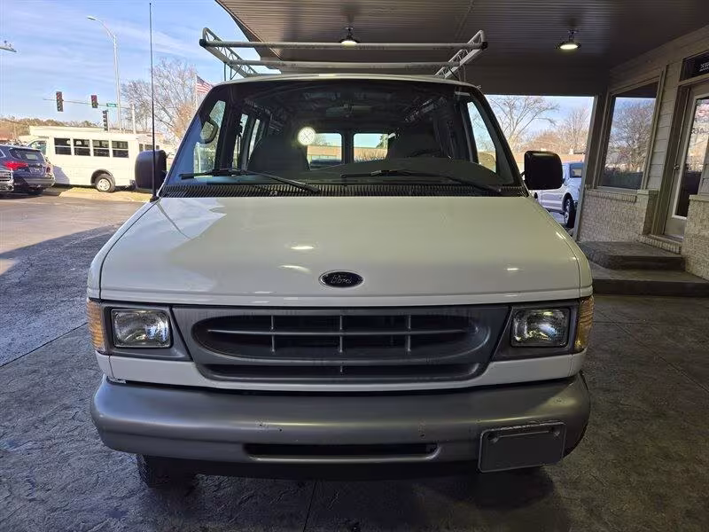 2001 Ford Econoline - 1FTNS24281HB24544 - Image #10